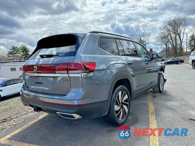 Trzecie zdjęcie samochodu z tyłu: 2025 VOLKSWAGEN ATLAS SE VIN:1V2HR2CA6SC558394 - miniatura