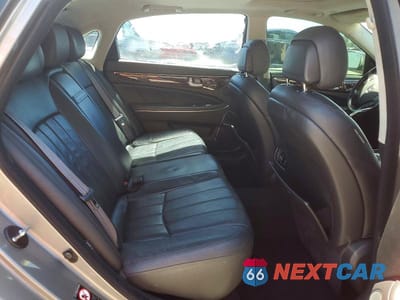 Zdjęcie 10 z 13 samochodu: 2012 HYUNDAI EQUUS VIN:KMHGH4JHXCU054448 - miniatura