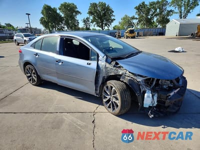 Czwarte zdjęcie samochodu z boku: 2020 TOYOTA COROLLA SE VIN:JTDS4RCEXLJ017735 - miniatura