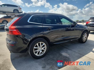 Trzecie zdjęcie samochodu z tyłu: 2018 VOLVO XC60 T5 MOMENTUM VIN:YV4102RKXJ1062986 - miniatura
