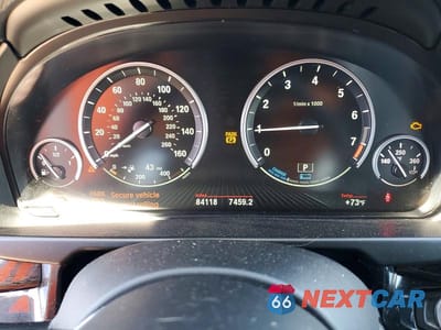 Zdjęcie 9 z 13 samochodu: 2018 BMW X5 XDR40E VIN:5UXKT0C56J0V99493 - miniatura