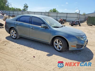 Czwarte zdjęcie samochodu z boku: 2012 FORD FUSION SE VIN:3FAHP0HG4CR187480 - miniatura
