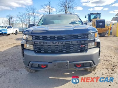 Piąte zdjęcie samochodu w środku: 2021 CHEVROLET SILVERADO K1500 TRAIL BOSS CUSTOM VIN:3GCPYCEF2MG131745 - miniatura