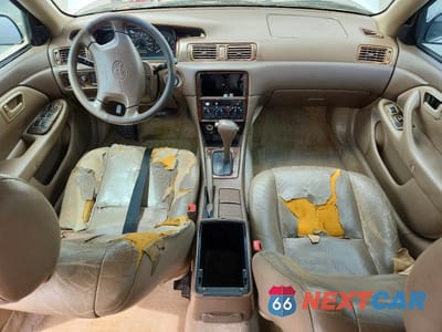 Zdjęcie 8 z 12 samochodu: 1997 TOYOTA CAMRY XLE V6 VIN:4T1BF22KXVU902913 - miniatura