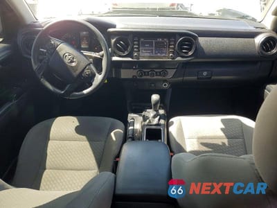 Zdjęcie 8 z 12 samochodu: 2021 TOYOTA TACOMA SR VIN:3TYRX5GNXMT027859 - miniatura