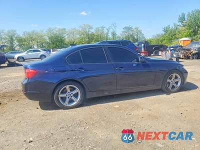 Trzecie zdjęcie samochodu z tyłu: 2012 BMW 328 I VIN:WBA3A5C56CF342341 - miniatura