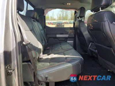 Zdjęcie 10 z 12 samochodu: 2024 FORD F250 CREW VIN:1FT8W2BT3REE68941 - miniatura