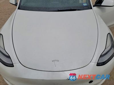 Zdjęcie 12 z 13 samochodu: 2021 TESLA MODEL Y VIN:5YJYGDEE2MF279873 - miniatura