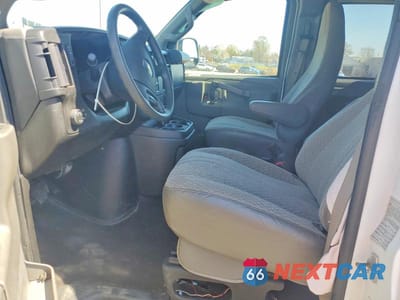 Zdjęcie 7 z 12 samochodu: 2020 CHEVROLET EXPRESS G3500 LT VIN:1GAZGPFG5L1173214 - miniatura