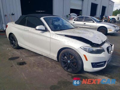 Czwarte zdjęcie samochodu z boku: 2016 BMW 228 I SULEV VIN:WBA1K9C59GV321748 - miniatura