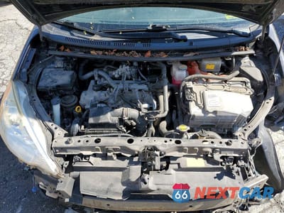 Zdjęcie 11 z 12 samochodu: 2014 TOYOTA PRIUS C TWO VIN:JTDKDTB30E1571186 - miniatura