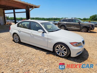 Czwarte zdjęcie samochodu z boku: 2008 BMW 328 I VIN:WBAVA37578NL46614 - miniatura