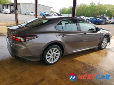 Trzecie zdjęcie samochodu z tyłu: 2023 TOYOTA CAMRY LE VIN:4T1C11AK1PU801518 - miniatura