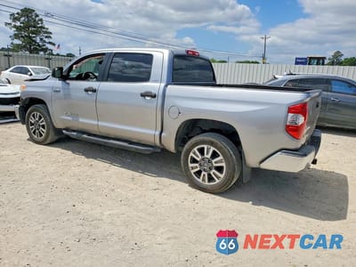 Drugie zdjęcie samochodu z przodu: 2017 TOYOTA TUNDRA SR5 VIN:5TFDW5F17HX665364 - miniatura