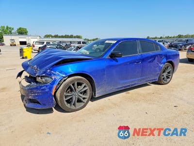 2018 DODGE CHARGER SXT 2C3CDXBG4JH185949 - główne zdjęcie licytacji z USA - miniatura