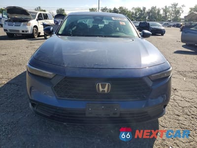 Piąte zdjęcie samochodu w środku: 2023 HONDA ACCORD EX VIN:1HGCY1F30PA054661 - miniatura