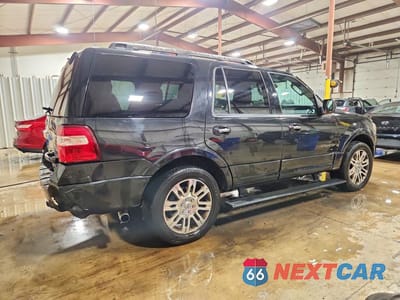 Trzecie zdjęcie samochodu z tyłu: 2011 FORD EXPEDITION LIMITED VIN:1FMJU2A52BEF11810 - miniatura