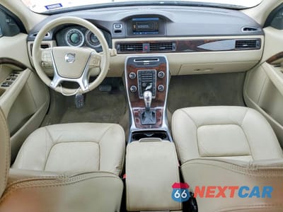 Zdjęcie 8 z 13 samochodu: 2013 VOLVO XC70 T6 VIN:YV4902BZ7D1161702 - miniatura