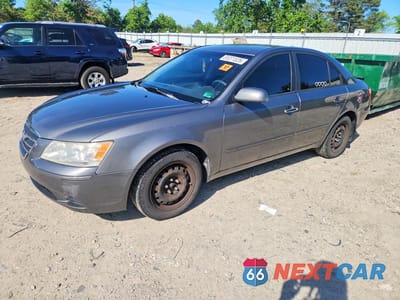 2010 HYUNDAI SONATA 5NPET4AC7AH617977 - główne zdjęcie licytacji z USA - miniatura