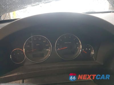 Zdjęcie 9 z 12 samochodu: 2009 JEEP GRAND CHEROKEE LAREDO VIN:1J8GR48K09C556704 - miniatura