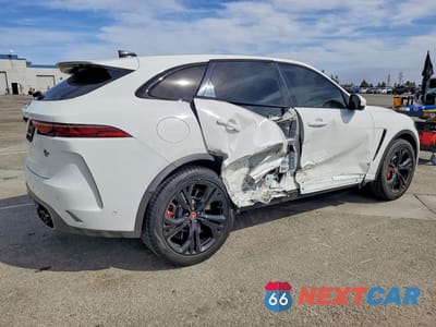 Trzecie zdjęcie samochodu z tyłu: 2022 JAGUAR F-PACE SVR VIN:SADCZ2EE1NA696926 - miniatura