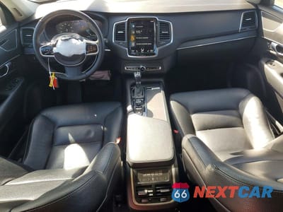 Zdjęcie 8 z 14 samochodu: 2020 VOLVO XC90 T6 MOMENTUM VIN:YV4A221K6L1570204 - miniatura