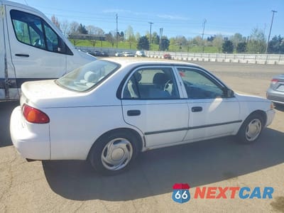 Trzecie zdjęcie samochodu z tyłu: 1998 TOYOTA COROLLA CE VIN:1NXBR12E9WZ005126 - miniatura