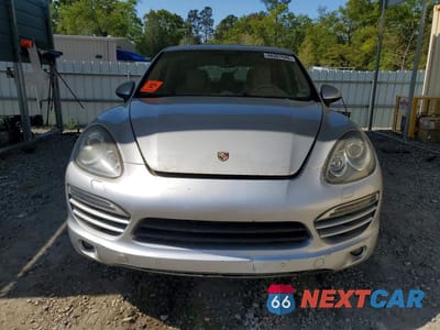 Piąte zdjęcie samochodu w środku: 2013 PORSCHE CAYENNE VIN:WP1AA2A29DLA03785 - miniatura