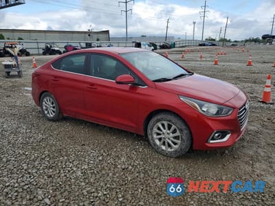 Czwarte zdjęcie samochodu z boku: 2022 HYUNDAI ACCENT SEL VIN:3KPC24A61NE158041 - miniatura