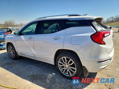 Drugie zdjęcie samochodu z przodu: 2024 GMC TERRAIN DENALI VIN:3GKALXEG4RL157433 - miniatura