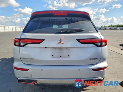 Zdjęcie 6 z 13 samochodu: 2024 MITSUBISHI OUTLANDER SE VIN:JA4T5VA97RZ073877 - miniatura