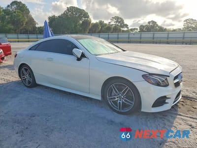 Czwarte zdjęcie samochodu z boku: 2020 MERCEDES-BENZ E 450 VIN:W1K1J6HBXLF133110 - miniatura