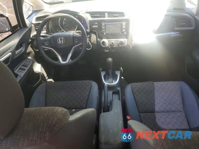 Zdjęcie 8 z 11 samochodu: 2017 HONDA FIT LX VIN:JHMGK5H55HS021818 - miniatura