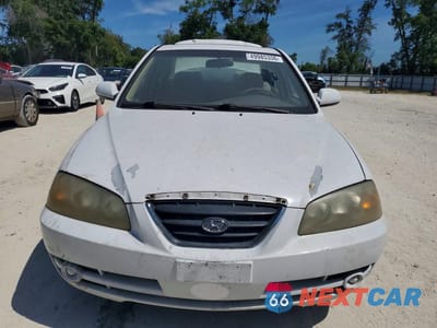 Piąte zdjęcie samochodu w środku: 2005 HYUNDAI ELANTRA GLS VIN:KMHDN46D35U107186 - miniatura