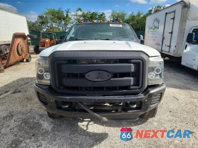 Piąte zdjęcie samochodu w środku: 2016 FORD F350 SUPER DUTY VIN:1FT8W3DT5GEC99554 - miniatura