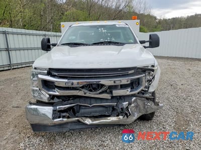 Piąte zdjęcie samochodu w środku: 2021 FORD F350 SUPER DUTY UTILITY / SERVICE TRUCK VIN:1FDRF3G66MEC55208 - miniatura