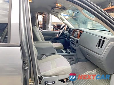 Piąte zdjęcie samochodu w środku: 2006 DODGE RAM 1500 ST VIN:1D7HA18286S634767 - miniatura