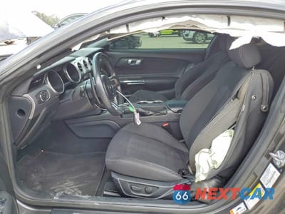 Zdjęcie 7 z 13 samochodu: 2020 FORD MUSTANG GT VIN:1FA6P8CF9L5185327 - miniatura