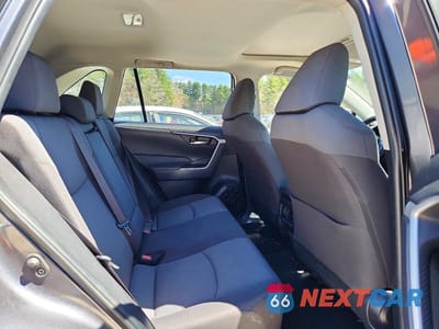 Zdjęcie 11 z 13 samochodu: 2019 TOYOTA RAV4 XLE VIN:JTMW1RFV1KD004276 - miniatura