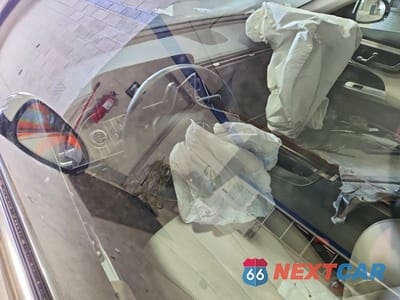 Zdjęcie 8 z 12 samochodu: 2025 MERCEDES-BENZ E 350 4MATIC VIN:W1KLF4HB5SA095179 - miniatura