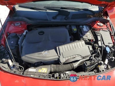 Zdjęcie 11 z 12 samochodu: 2018 MERCEDES-BENZ CLA 250 VIN:WDDSJ4EB3JN535650 - miniatura