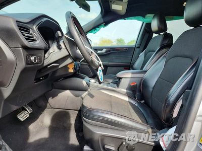 Zdjęcie 13 z 26 samochodu: 2023 FORD ESCAPE VIN:1FMCU0MN5PUA31833 - miniatura