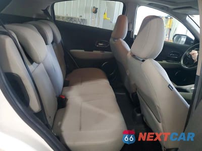 Zdjęcie 10 z 12 samochodu: 2021 HONDA HR-V EX VIN:3CZRU6H5XMM727478 - miniatura