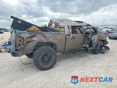 Trzecie zdjęcie samochodu z tyłu: 2007 CHEVROLET SILVERADO K1500 CREW CAB VIN:2GCEK13M371546391 - miniatura