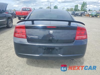Zdjęcie 6 z 12 samochodu: 2008 DODGE CHARGER VIN:2B3KA43R88H246004 - miniatura