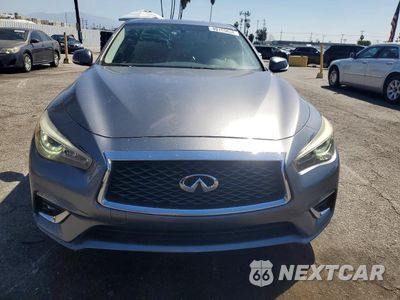 Piąte zdjęcie samochodu w środku: 2018 INFINITI Q50 3.0T LUXE VIN:JN1EV7AP1JM363691 - miniatura