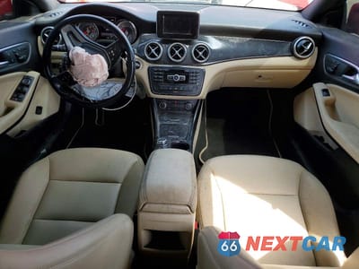 Zdjęcie 8 z 13 samochodu: 2014 MERCEDES-BENZ CLA 250 VIN:WDDSJ4EB9EN040939 - miniatura