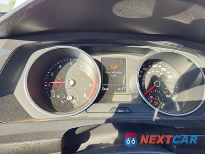 Zdjęcie 9 z 14 samochodu: 2019 VOLKSWAGEN TIGUAN S VIN:3VV0B7AX5KM193181 - miniatura