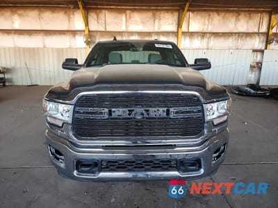Piąte zdjęcie samochodu w środku: 2021 RAM 2500 BIG HORN VIN:3C6UR5DL0MG556844 - miniatura