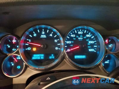 Zdjęcie 9 z 12 samochodu: 2009 GMC SIERRA K1500 SLE VIN:1GTEK29069Z178812 - miniatura